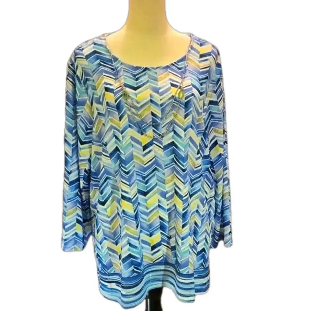 Alfred Dunner Chevron Design Top with Detachable Double Chain Necklace Size 1X